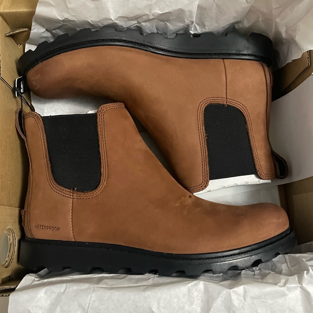 SOREL Ainsley Waterproof Chelsea Boot